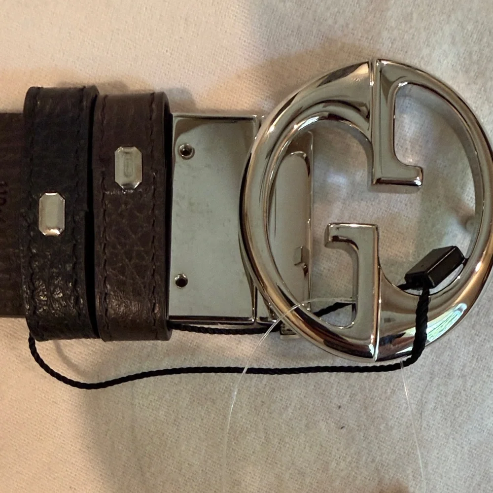 NWOT Men’s Gucci 1973 Coll.Leather Reversible Belt Blk/Brn SZ 110 cm 41,38-40 US